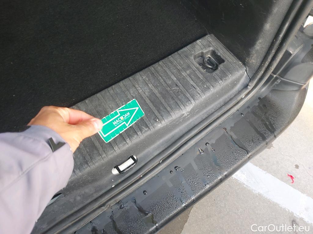  Peugeot  RIFTER PEUGEOT  / 2018 / 4P / combi Access Standard BlueHDi 73kW (AC) #15