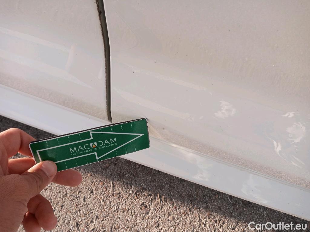  Toyota  Corolla TOYOTA  1.8 125H ACTIVE TECH E-CVT #21