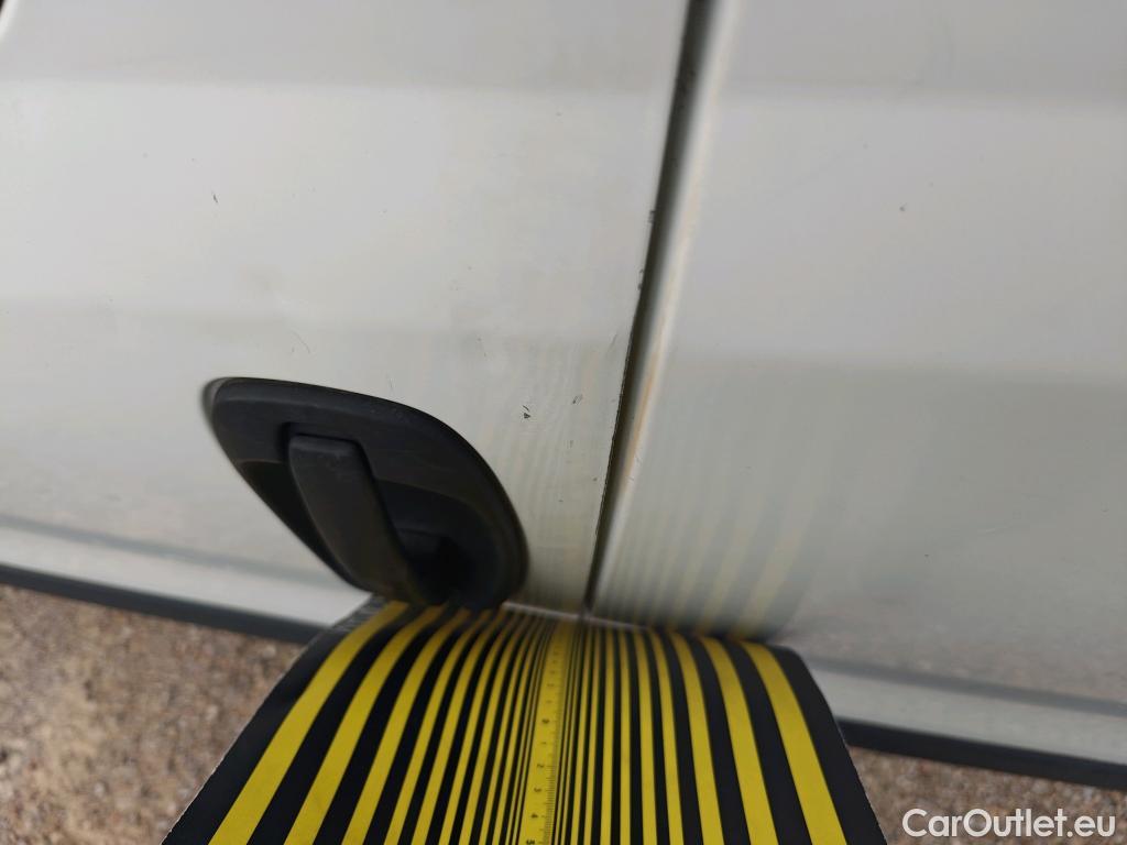  Fiat  Doblo FIAT DOBLÒ CARGO VU 4p 3G furgón derivad Base Maxi 1.3 Mjet 90 E5+ #52