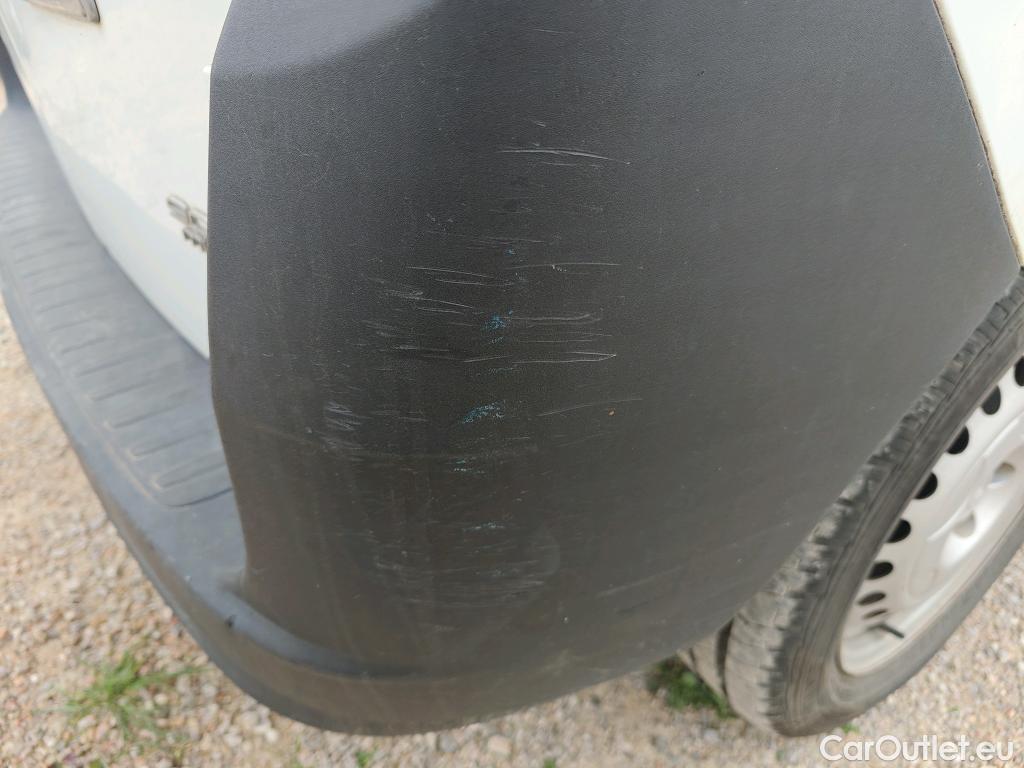  Fiat  Doblo FIAT DOBLÒ CARGO VU 4p 3G furgón derivad Base Maxi 1.3 Mjet 90 E5+ #75