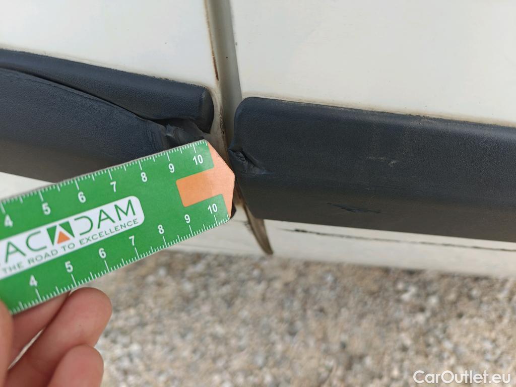  Fiat  Doblo FIAT DOBLÒ CARGO VU 4p 3G furgón derivad Base Maxi 1.3 Mjet 90 E5+ #58