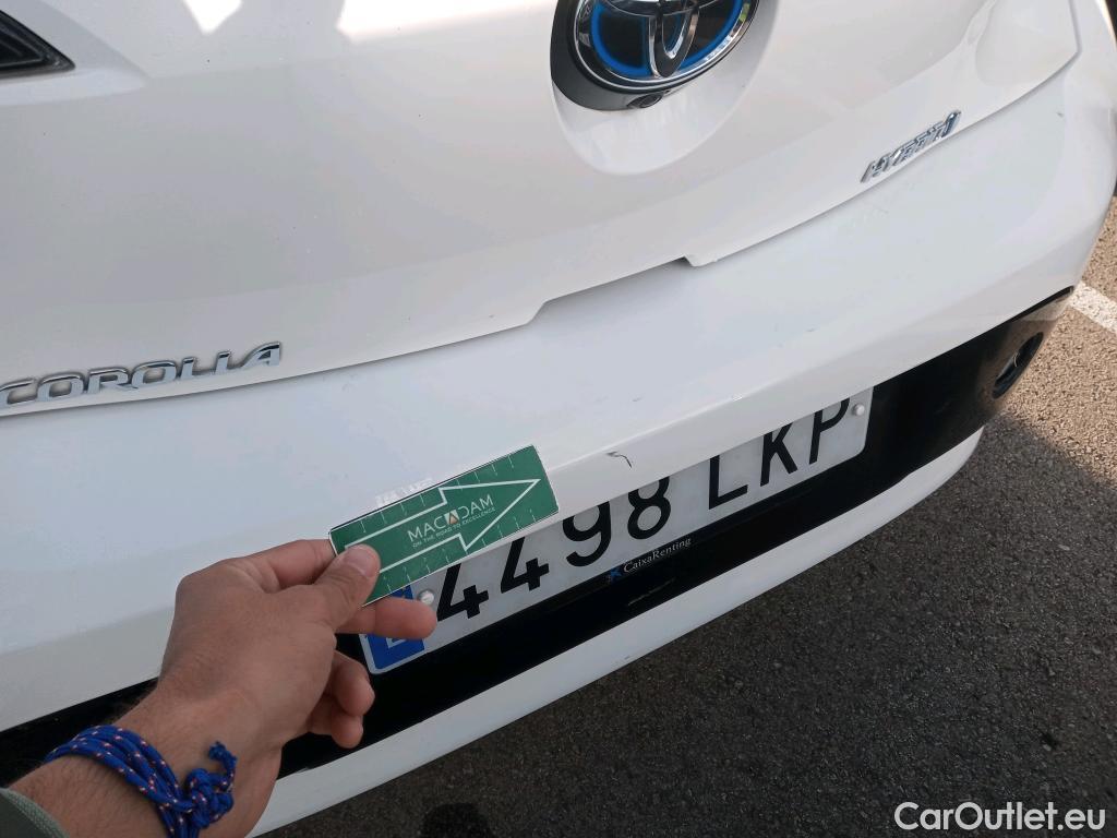  Toyota  Corolla TOYOTA  1.8 125H ACTIVE TECH E-CVT #24