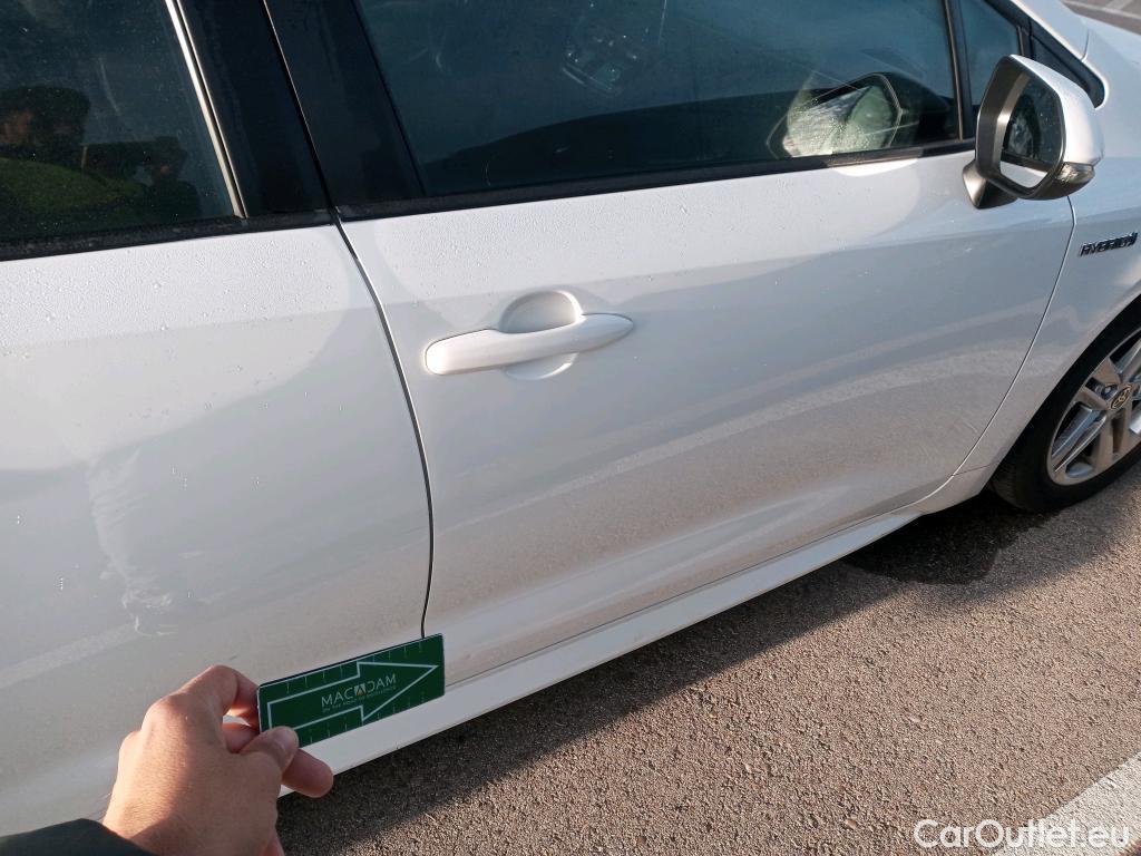  Toyota  Corolla TOYOTA  1.8 125H ACTIVE TECH E-CVT #22