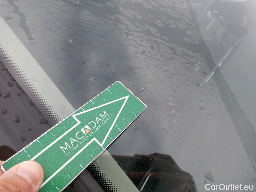  Volkswagen  Tiguan VOLKSWAGEN  / 2020 / 5P / todoterreno Life 2.0 TDI 110kW (150CV) DSG (AC2) #3