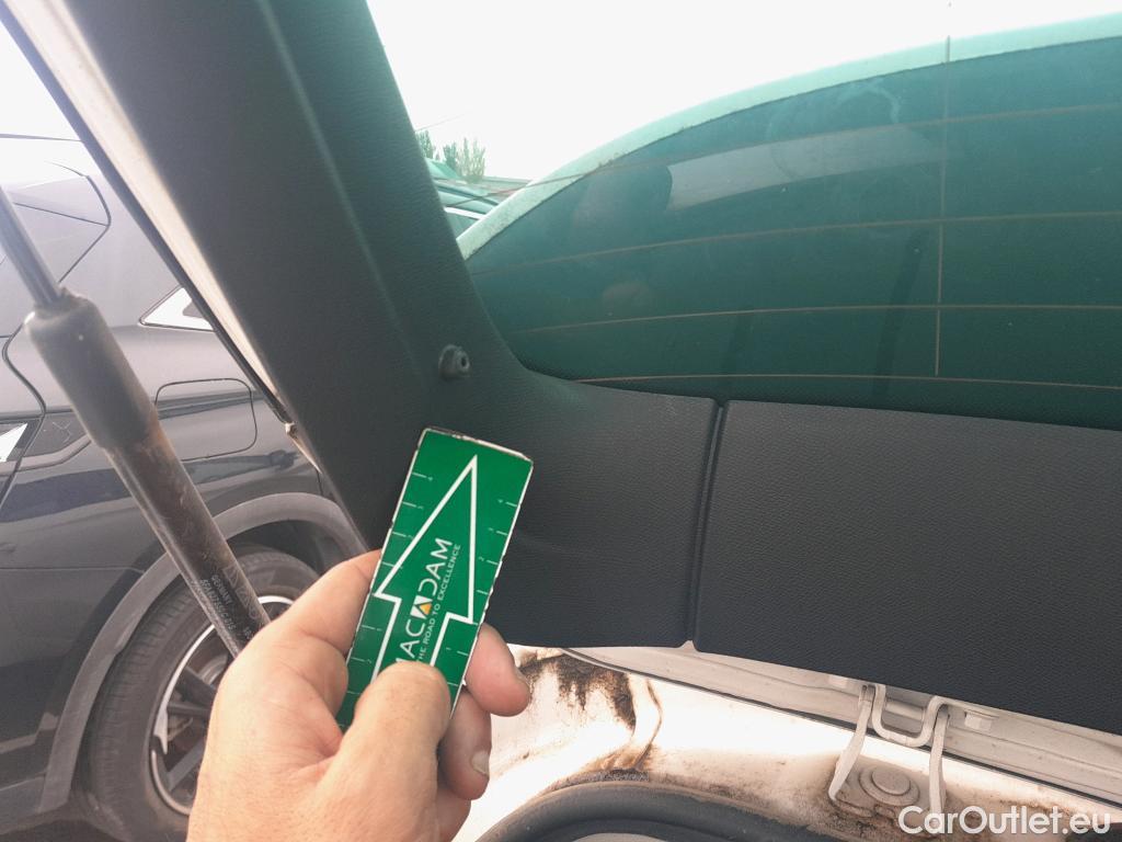  Land Rover  Discovery SEAT Nuevo León / 2020 / 5P / berlina con portón 2.0 TDI 85kW S&S Style Go (AC3) #8