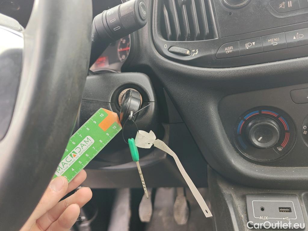  Fiat  Doblo FIAT DOBLÒ CARGO VU 4p 3G furgón derivad Base Maxi 1.3 Mjet 90 E5+ #11