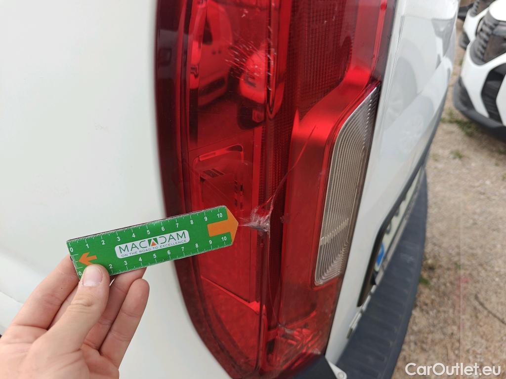  Fiat  Doblo FIAT DOBLÒ CARGO VU 4p 3G furgón derivad Base Maxi 1.3 Mjet 90 E5+ #19