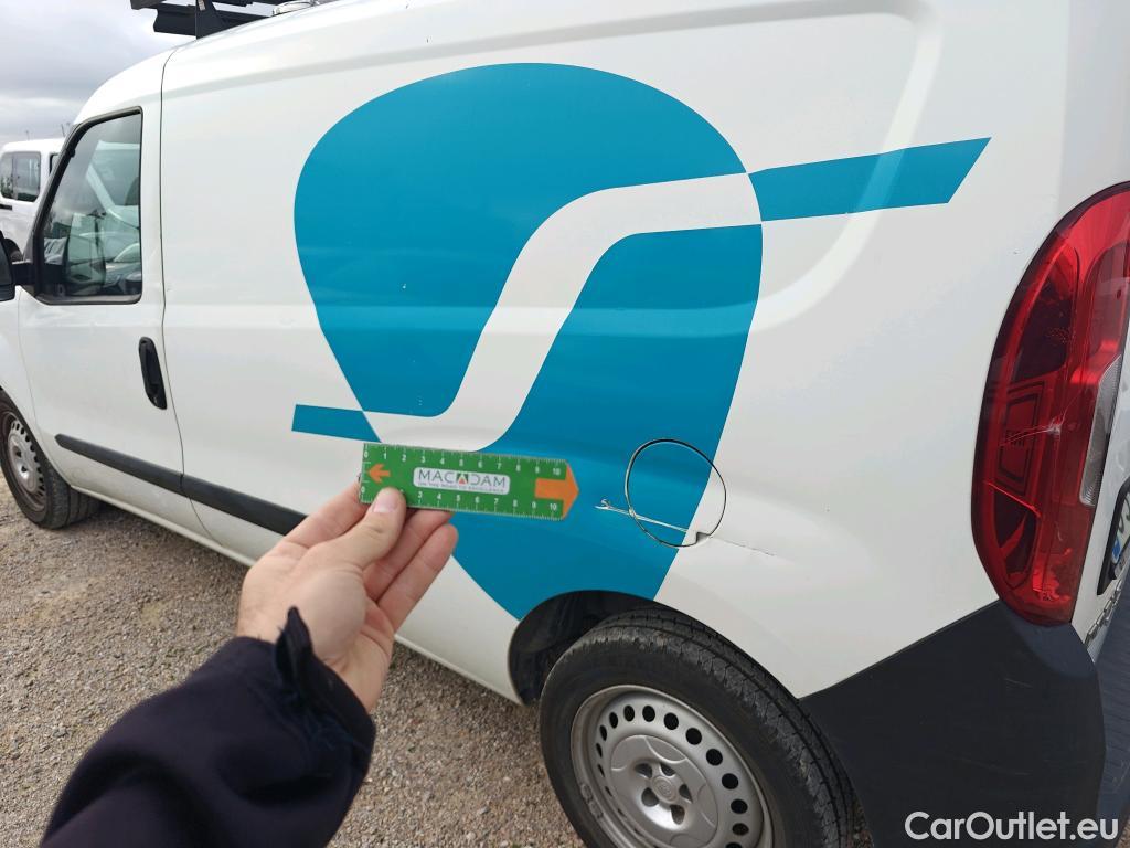  Fiat  Doblo FIAT DOBLÒ CARGO VU 4p 3G furgón derivad Base Maxi 1.3 Mjet 90 E5+ #1