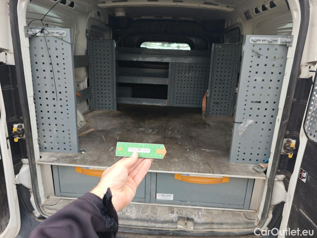 Fiat  Doblo FIAT DOBLÒ CARGO VU 4p 3G furgón derivad Base Maxi 1.3 Mjet 90 E5+ #96