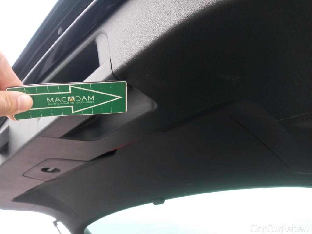  Volkswagen  Tiguan VOLKSWAGEN  / 2020 / 5P / todoterreno Life 2.0 TDI 110kW (150CV) DSG (AC2) #6