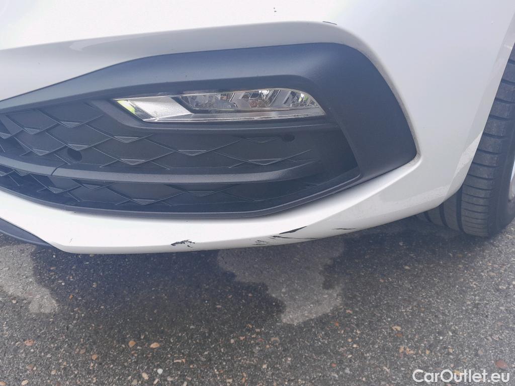  Land Rover  Discovery SEAT Nuevo León / 2020 / 5P / berlina con portón 2.0 TDI 85kW S&S Style Go (AC3) #10