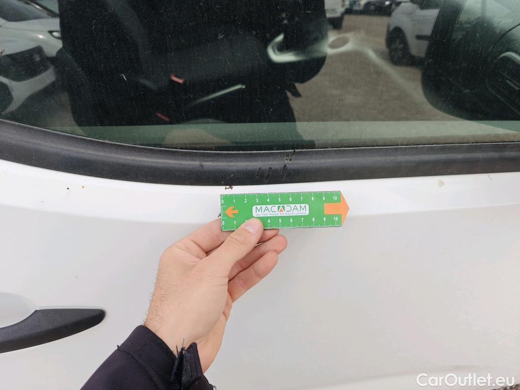  Citroen  Berlingo CITROEN  COMBI Talla M BlueHDi 100 S&S LIVE (IND) #37