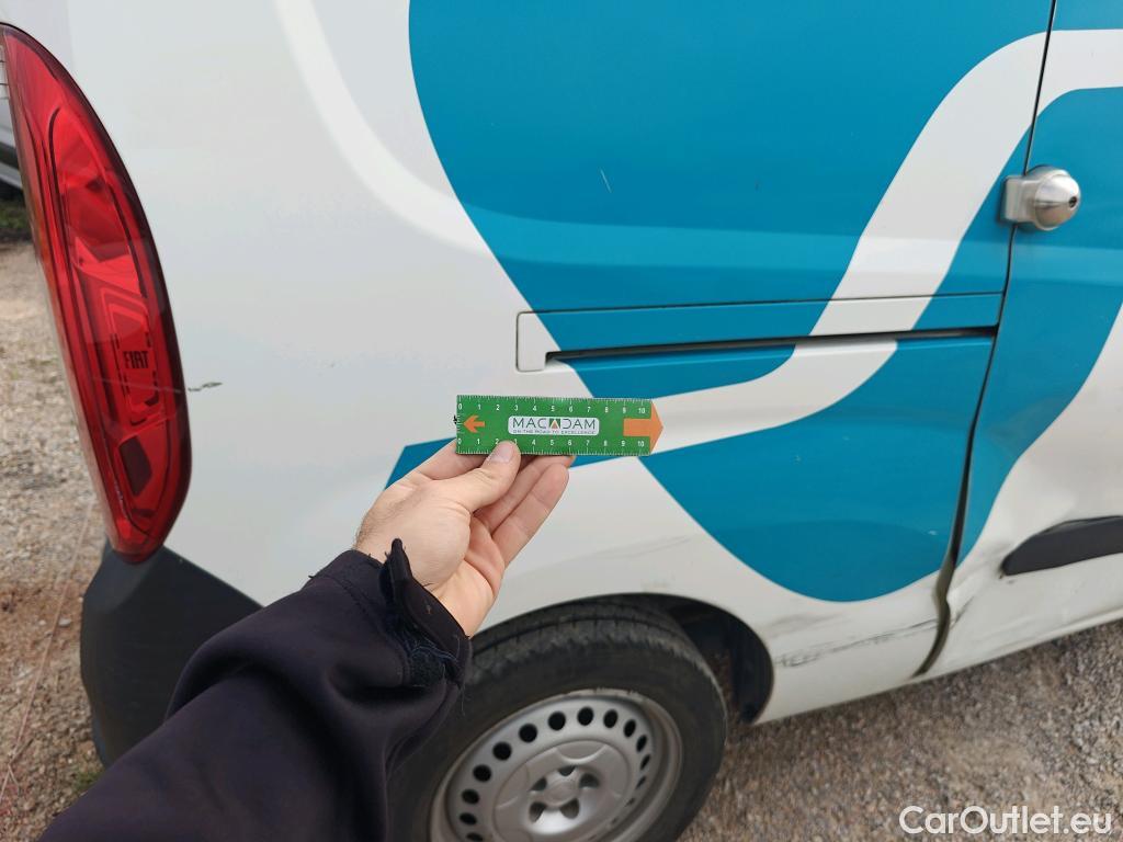  Fiat  Doblo FIAT DOBLÒ CARGO VU 4p 3G furgón derivad Base Maxi 1.3 Mjet 90 E5+ #12