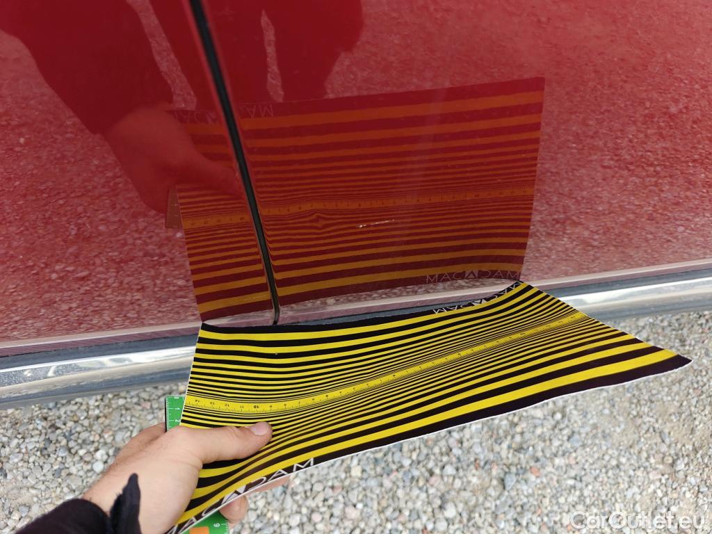  Peugeot  5008 PEUGEOT  / 2020 / 5P / todoterreno 1.5 BlueHDi 96kW S&S GT EAT8 #16