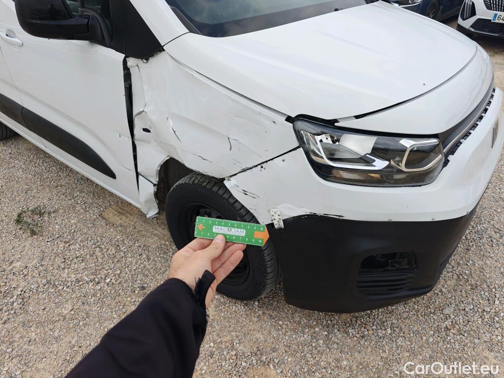  Land Rover  Discovery FIAT Doblò / 2022 / 5P / combi Combi (N1) BlueHDi 1.5 L 100CV (AC) #126