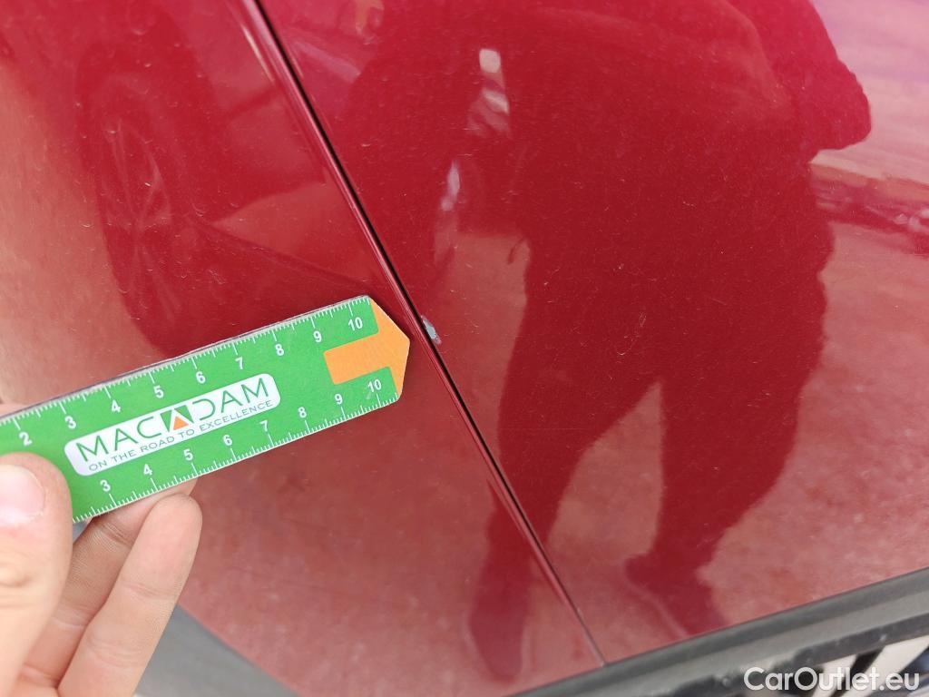  Peugeot  5008 PEUGEOT  / 2020 / 5P / todoterreno 1.5 BlueHDi 96kW S&S GT EAT8 #46