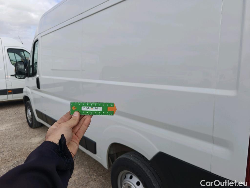  Opel  Movano OPEL  / 2021 / 4P / Furgón Base L2H2 3.5T 2.2 BHDi 88kW #64