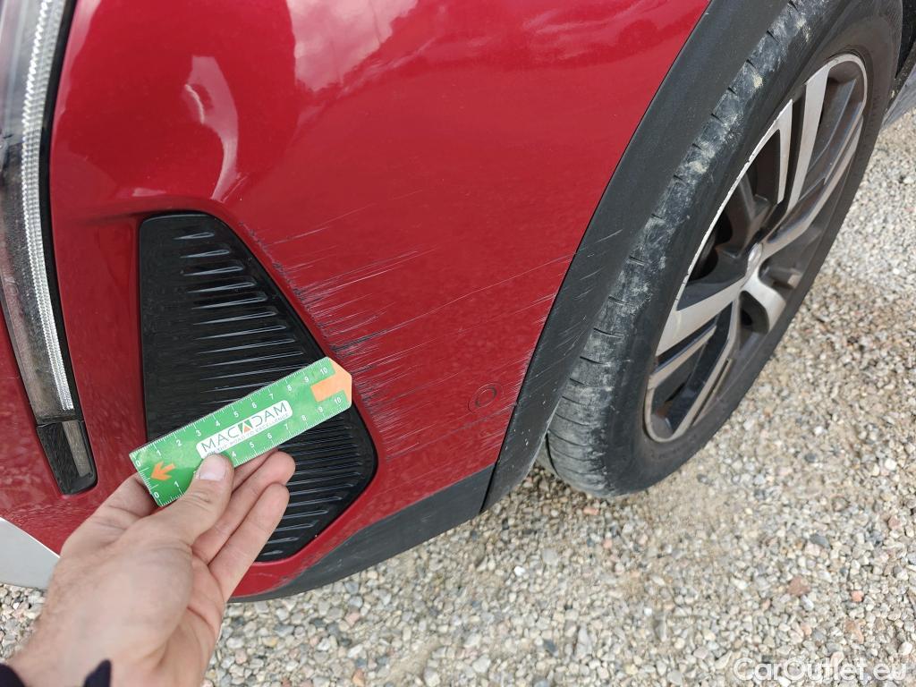  Peugeot  5008 PEUGEOT  / 2020 / 5P / todoterreno 1.5 BlueHDi 96kW S&S GT EAT8 #38