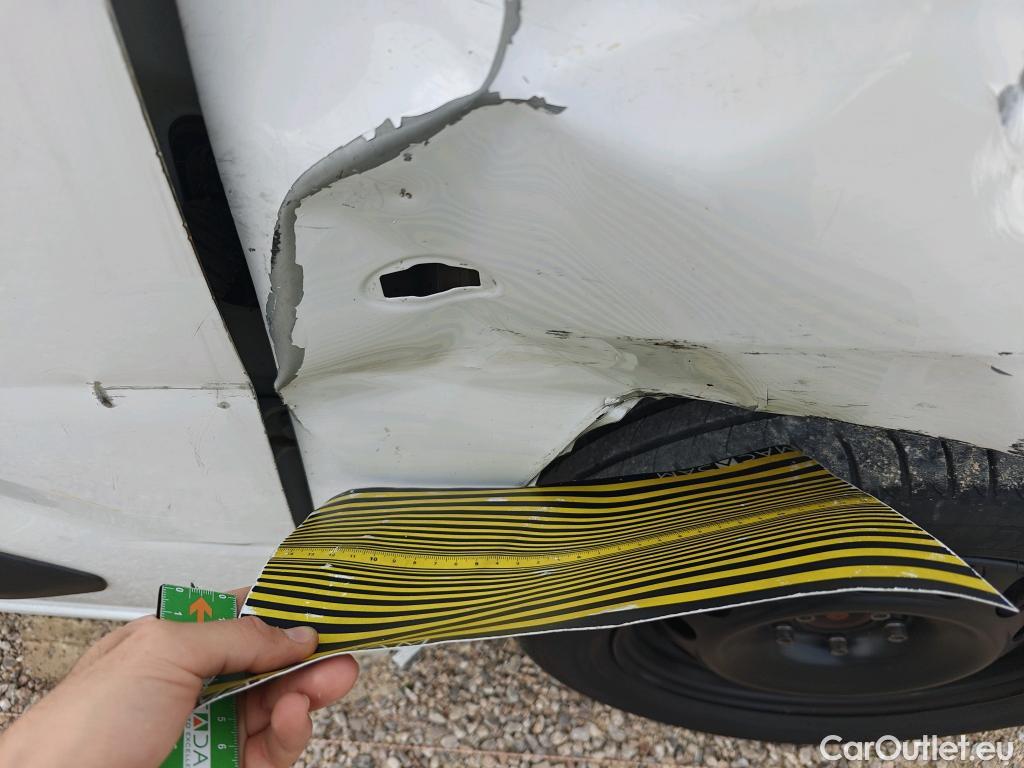  Land Rover  Discovery FIAT Doblò / 2022 / 5P / combi Combi (N1) BlueHDi 1.5 L 100CV (AC) #20