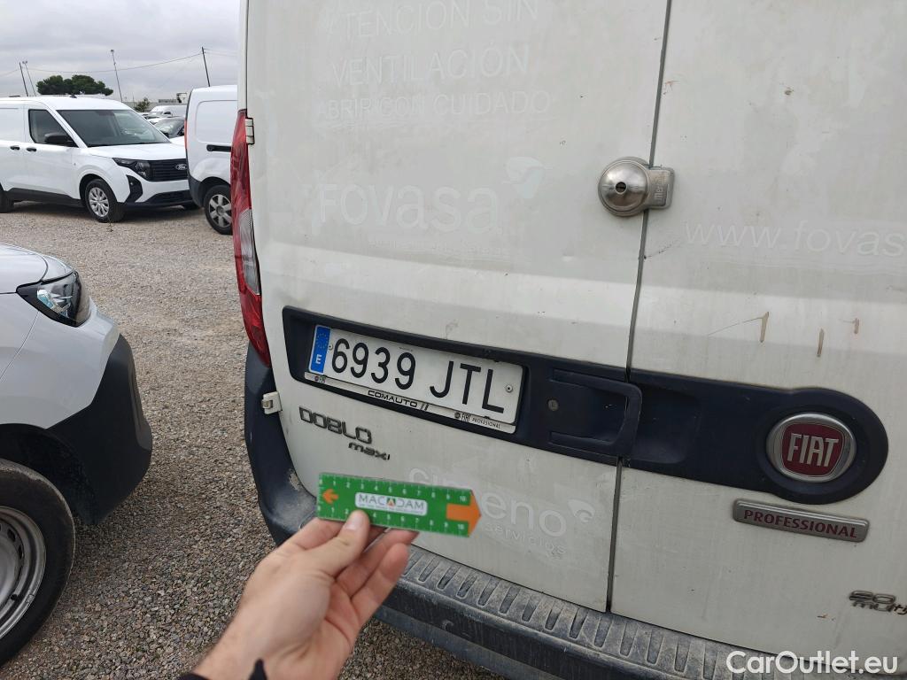  Fiat  Doblo FIAT DOBLÒ CARGO VU 4p 3G furgón derivad Base Maxi 1.3 Mjet 90 E5+ #19