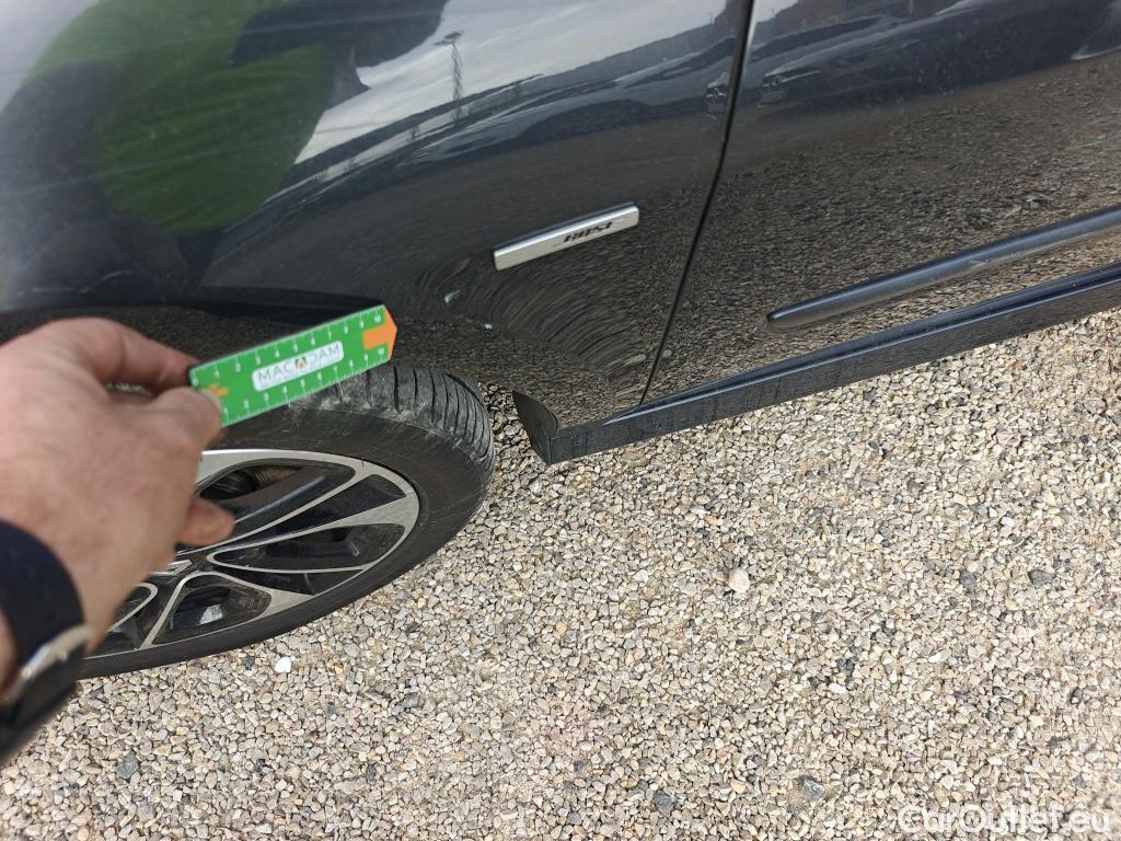  Renault  Laguna RENAULT  5p 3G berlina con portón Bose Edition 2.0 Energy dCi 130 eco2 #22