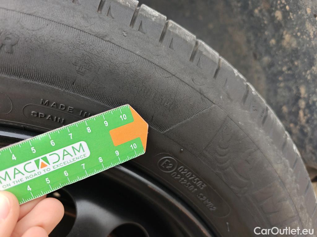  Land Rover  Discovery FIAT Doblò / 2022 / 5P / combi Combi (N1) BlueHDi 1.5 L 100CV (AC) #73