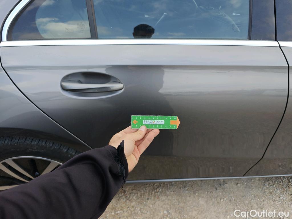  Mercedes  A-Klasse MERCEDES-BENZ Clase A / 2018 / 4P / sedán Sedán A 250 e #14