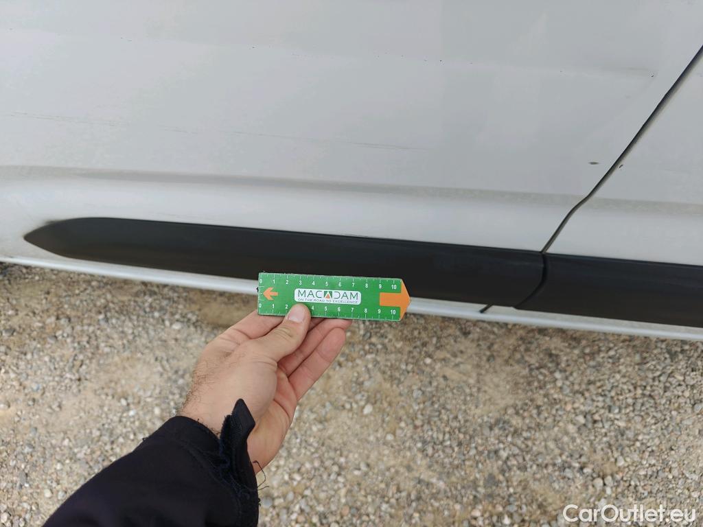  Land Rover  Discovery FIAT Doblò / 2022 / 5P / combi Combi (N1) BlueHDi 1.5 L 100CV (AC) #93