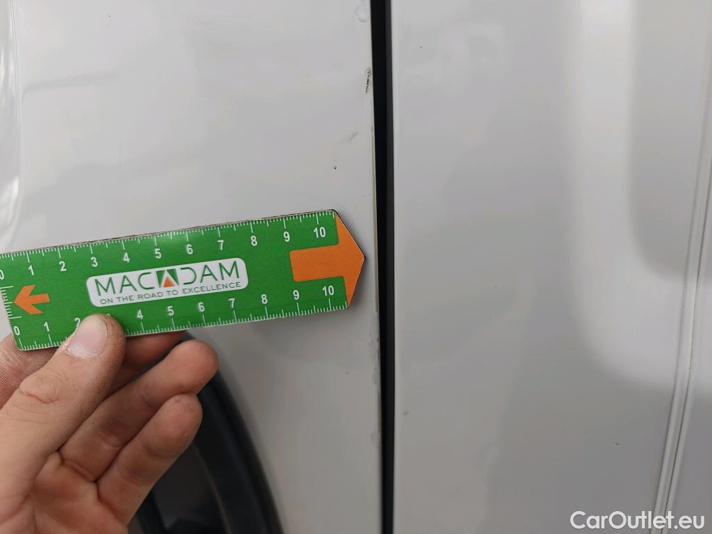  Opel  Movano OPEL  / 2021 / 4P / Furgón Base L2H2 3.5T 2.2 BHDi 88kW #34