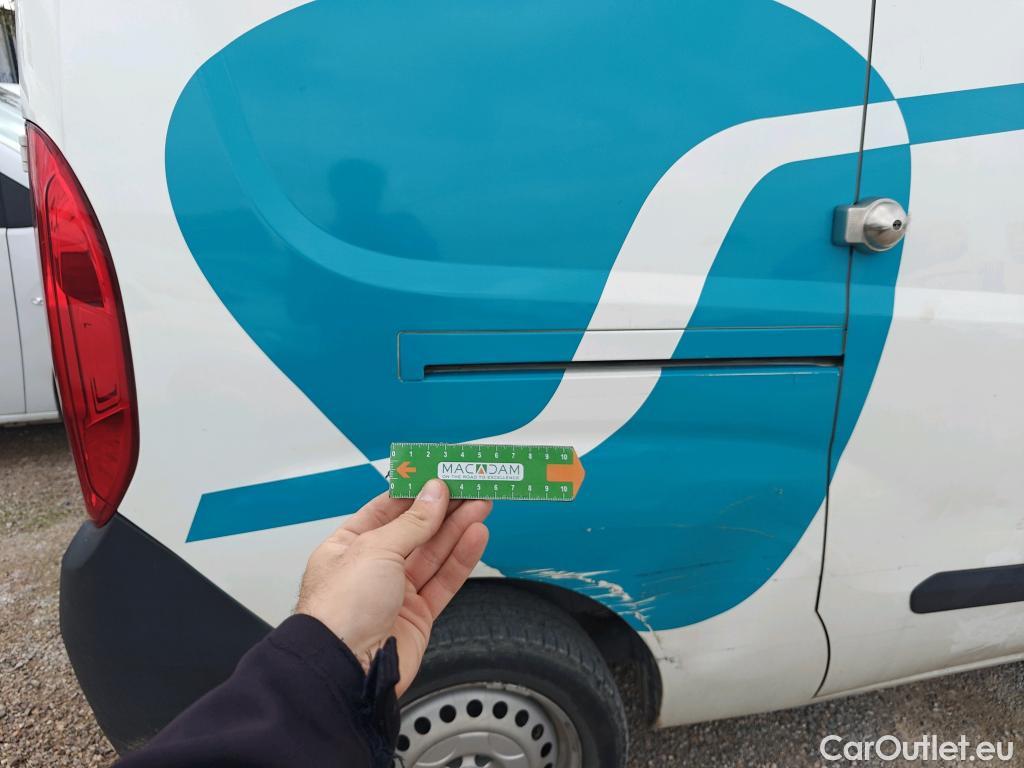  Fiat  Doblo FIAT DOBLÒ CARGO VU 4p 3G furgón derivad Base Maxi 1.3 Mjet 90 E5+ #3