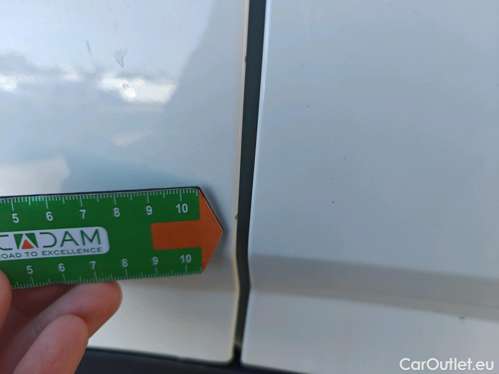  Nissan  Qashqai NISSAN  / 2021 / 5P / todoterreno DIG-T 103kW (140CV) mHEV 4x2 Acenta #17