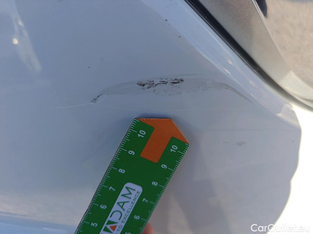  Opel  Movano OPEL  / 2021 / 4P / furgón Furgón Base L2H2 3.5T 2.2 BlueHDi 103kW #47