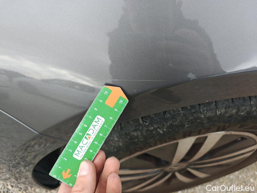  Mercedes  A-Klasse MERCEDES-BENZ Clase A / 2018 / 4P / sedán Sedán A 250 e #20