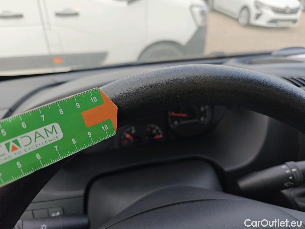  Opel  Movano OPEL  / 2021 / 4P / Furgón Base L2H2 3.5T 2.2 BHDi 88kW #63