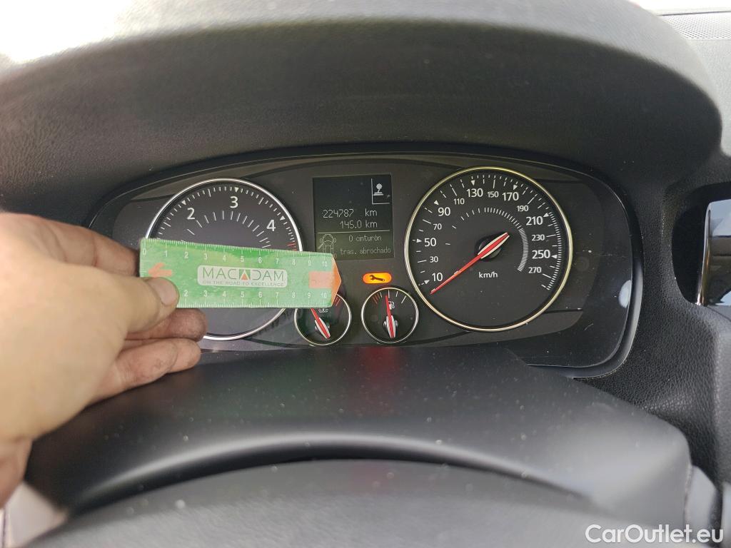  Renault  Laguna RENAULT  5p 3G berlina con portón Bose Edition 2.0 Energy dCi 130 eco2 #41