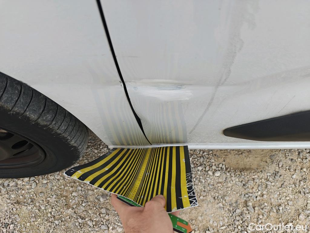  Land Rover  Discovery FIAT Doblò / 2022 / 5P / combi Combi (N1) BlueHDi 1.5 L 100CV (AC) #33