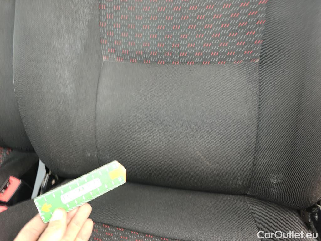  Opel  Movano OPEL  / 2021 / 4P / Furgón Base L2H2 3.5T 2.2 BHDi 88kW #75