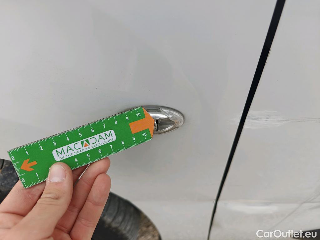  Land Rover  Discovery FIAT Doblò / 2022 / 5P / combi Combi (N1) BlueHDi 1.5 L 100CV (AC) #96