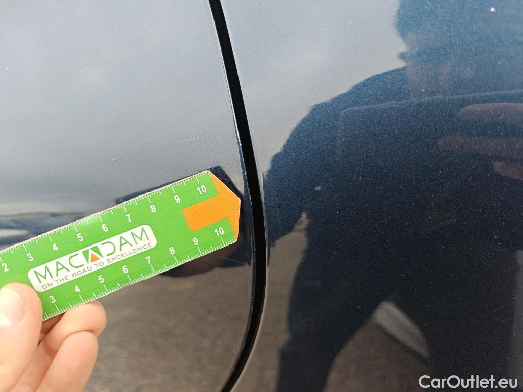  Mercedes  B-Klasse MERCEDES-BENZ Clase B / 2019 / 5P / monovolumen compacto B 180 d #67