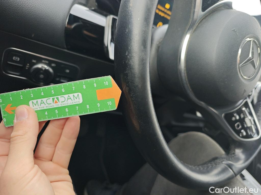  Mercedes  B-Klasse MERCEDES-BENZ Clase B / 2019 / 5P / monovolumen compacto B 180 d #42