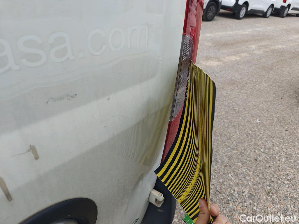  Fiat  Doblo FIAT DOBLÒ CARGO VU 4p 3G furgón derivad Base Maxi 1.3 Mjet 90 E5+ #26