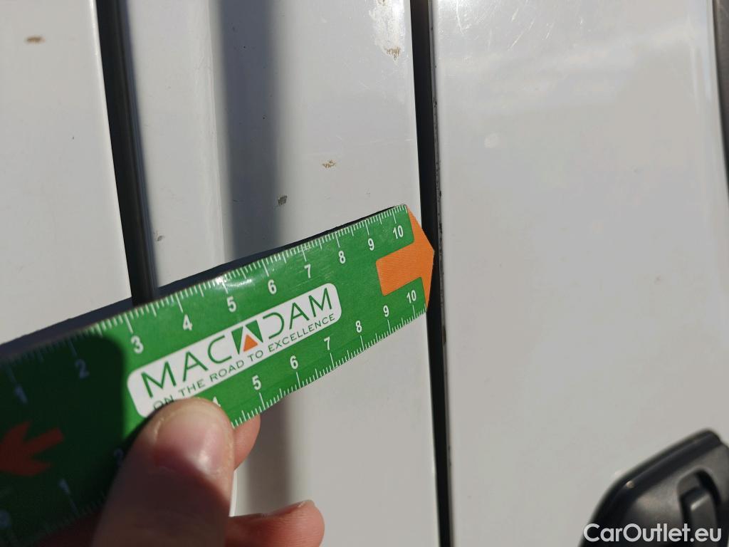  Opel  Movano OPEL  / 2021 / 4P / furgón Furgón Base L2H2 3.5T 2.2 BlueHDi 103kW #31