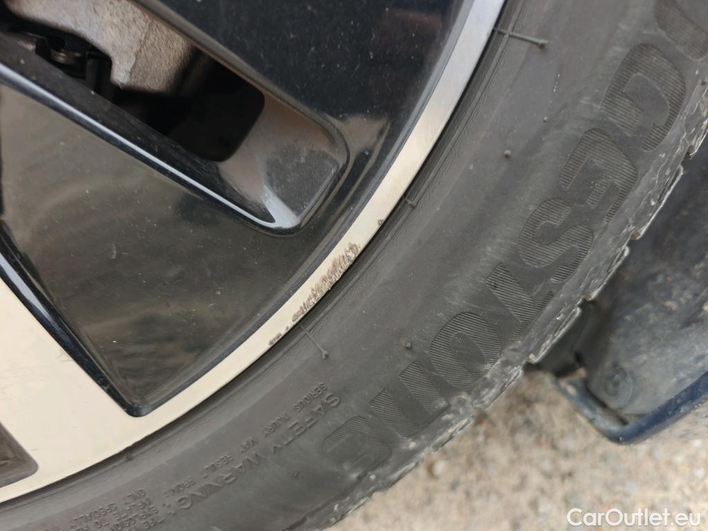  Mercedes  B-Klasse MERCEDES-BENZ Clase B / 2019 / 5P / monovolumen compacto B 180 d #20