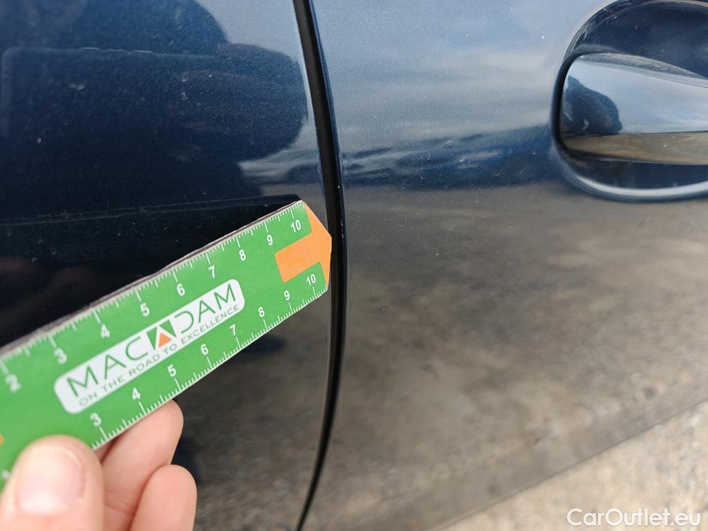  Mercedes  B-Klasse MERCEDES-BENZ Clase B / 2019 / 5P / monovolumen compacto B 180 d #69