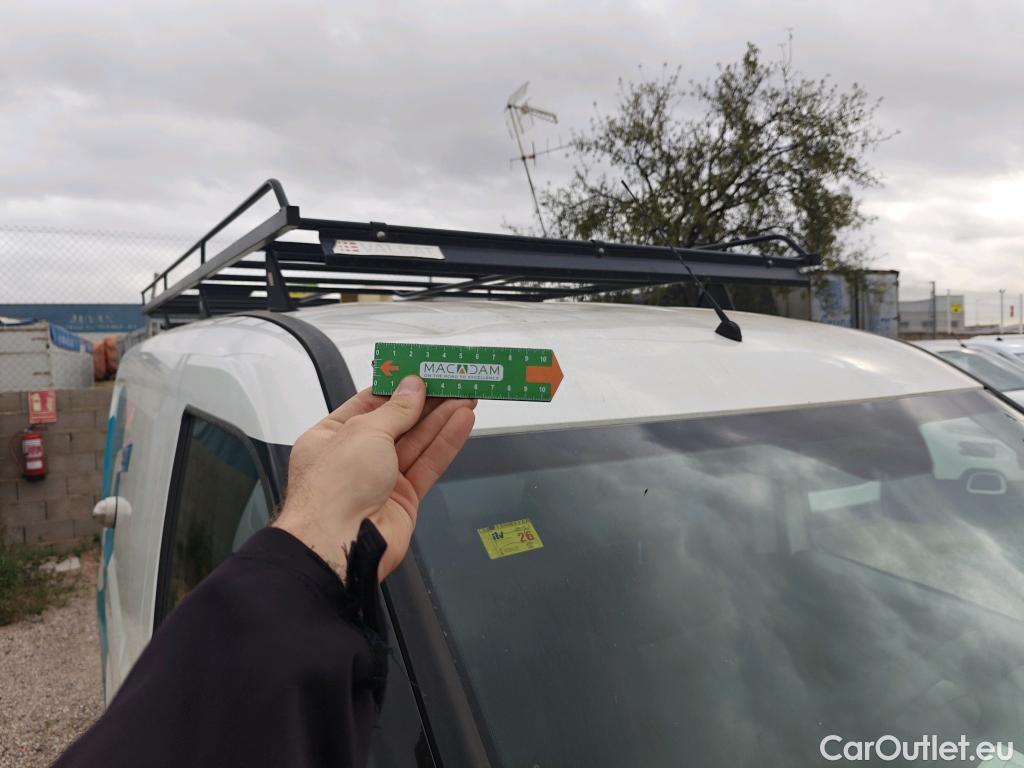  Fiat  Doblo FIAT DOBLÒ CARGO VU 4p 3G furgón derivad Base Maxi 1.3 Mjet 90 E5+ #17