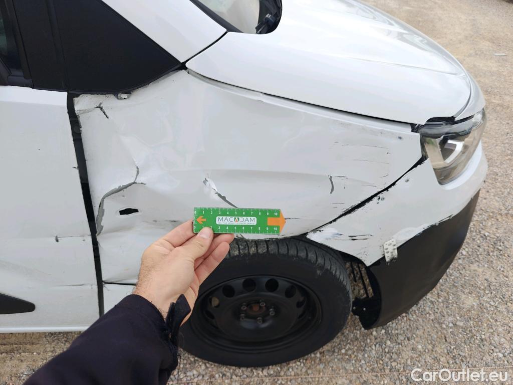  Land Rover  Discovery FIAT Doblò / 2022 / 5P / combi Combi (N1) BlueHDi 1.5 L 100CV (AC) #17