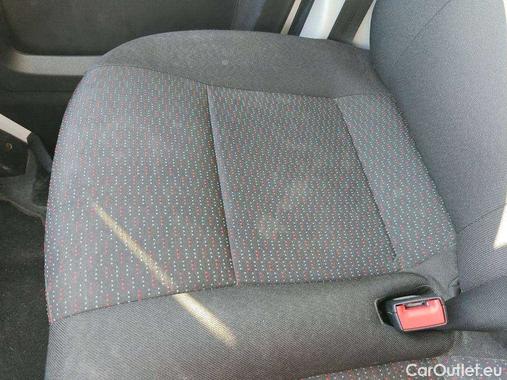  Opel  Movano OPEL  / 2021 / 4P / furgón Furgón Base L2H2 3.5T 2.2 BlueHDi 103kW #34