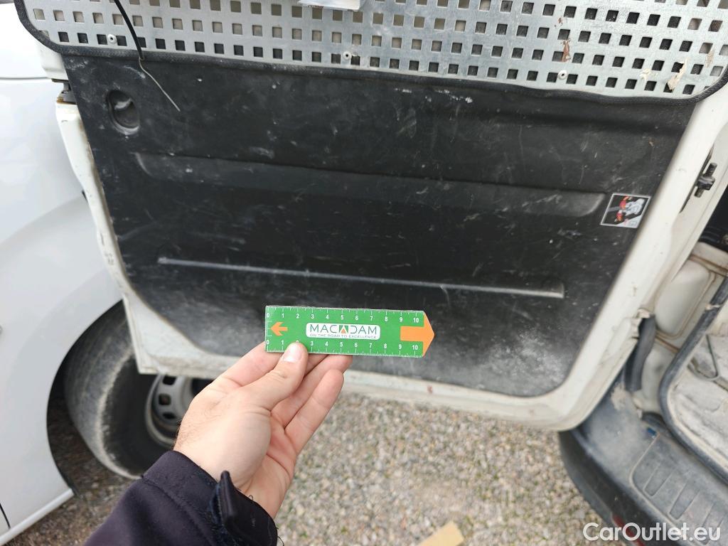  Fiat  Doblo FIAT DOBLÒ CARGO VU 4p 3G furgón derivad Base Maxi 1.3 Mjet 90 E5+ #51