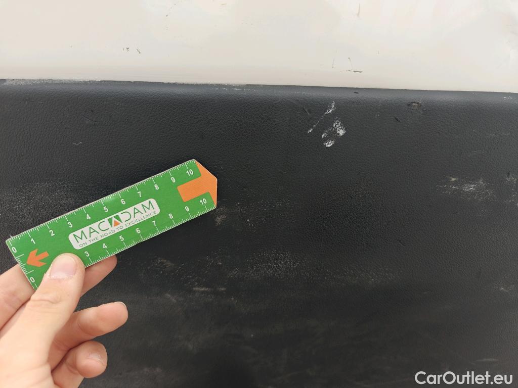  Land Rover  Discovery FIAT Doblò / 2022 / 5P / combi Combi (N1) BlueHDi 1.5 L 100CV (AC) #38