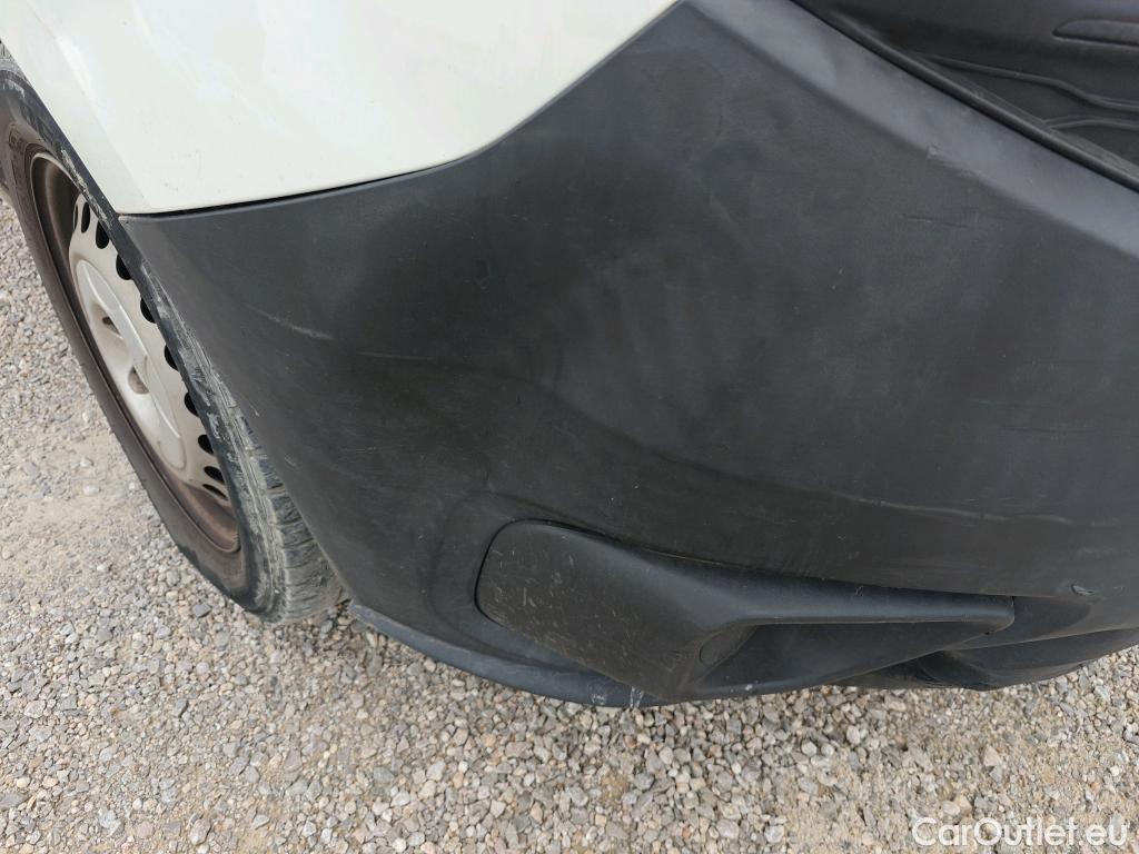  Fiat  Doblo FIAT DOBLÒ CARGO VU 4p 3G furgón derivad Base Maxi 1.3 Mjet 90 E5+ #22